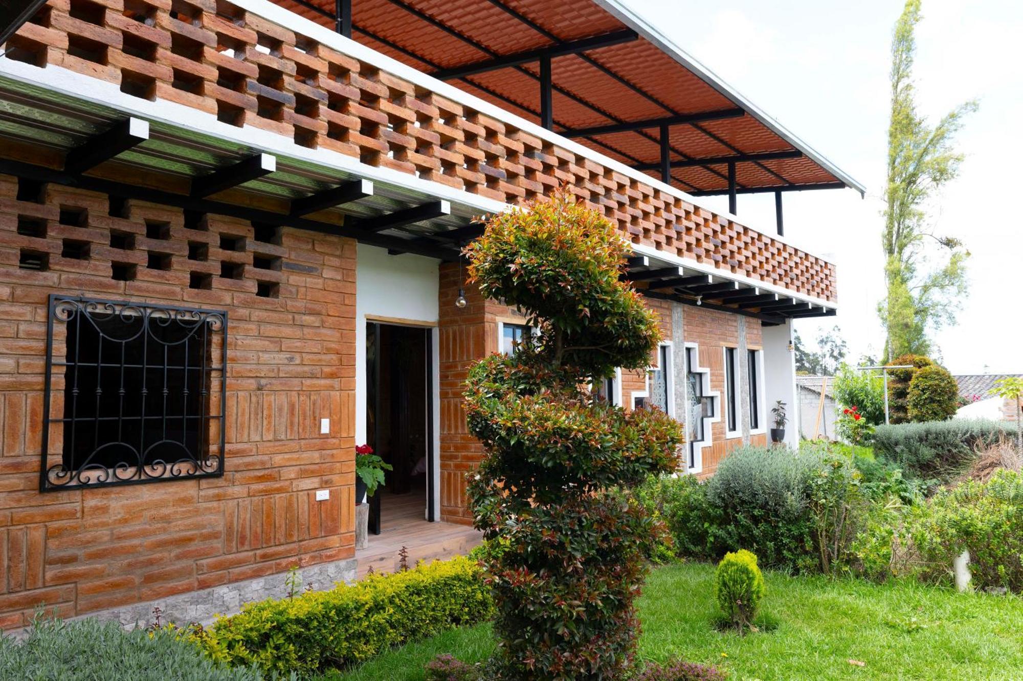 Watzara Wasi Cottage Familiar Camprestre Y Lofts En كوتاكاتشي المظهر الخارجي الصورة